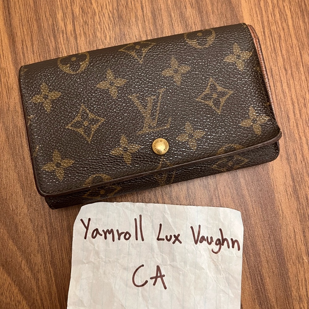 Authentic Louis Vuitton Louis Vuitton Vintage Porte-Monnaie Tresor Wallet